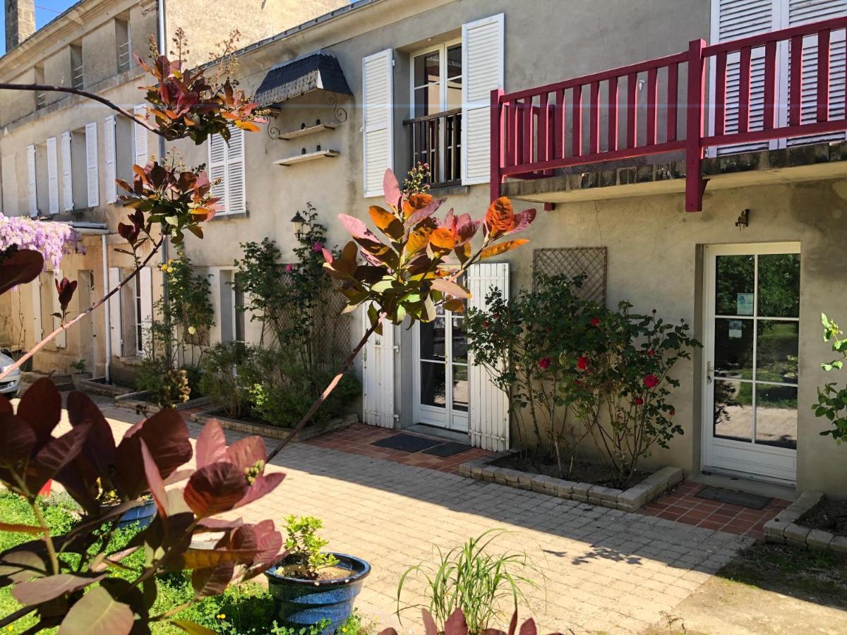 Le Chai De La Rose Spa Et Seances Bien Etre Doué-la-Fontaine Exterior foto